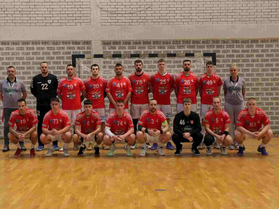 Seniori Lavova pred utakmicu sa Slavijom